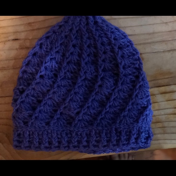Spiral seashell beanie - Picture 2 of 3